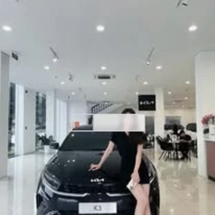 Kia Cao Bằng - Hình ảnh hoạt động bán hàng thực tế.